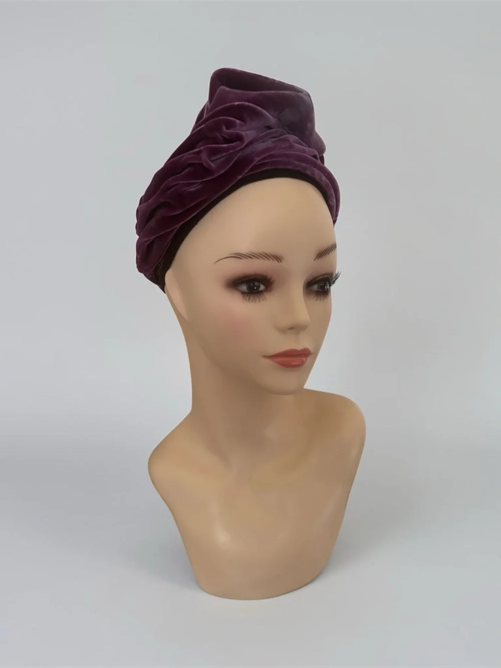 Vintage deep magenta pre-tied velvet turban with pleated detailing